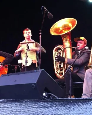 Jim Belushi & The Sacred Hearts Glen Ellyn