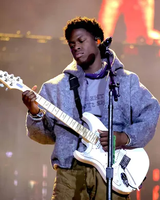 Daniel Caesar Chicago