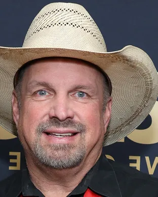 Garth Brooks Rosemont