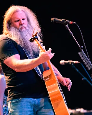 Jamey Johnson Hammond