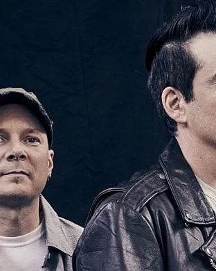 Theory Of A Deadman Gary